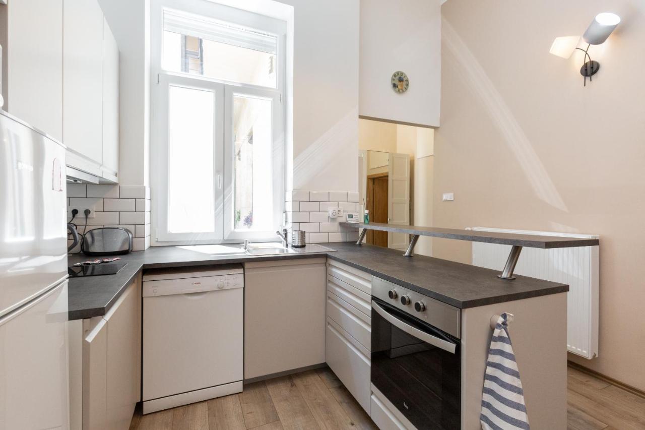 D78 Dohany Apartment ブダペスト エクステリア 写真